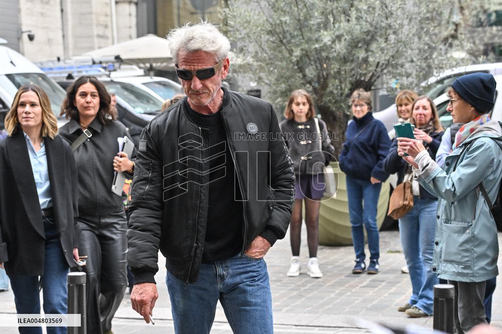 17th Lumiere Film Festival Sean Penn Masterclass Outside Arrival