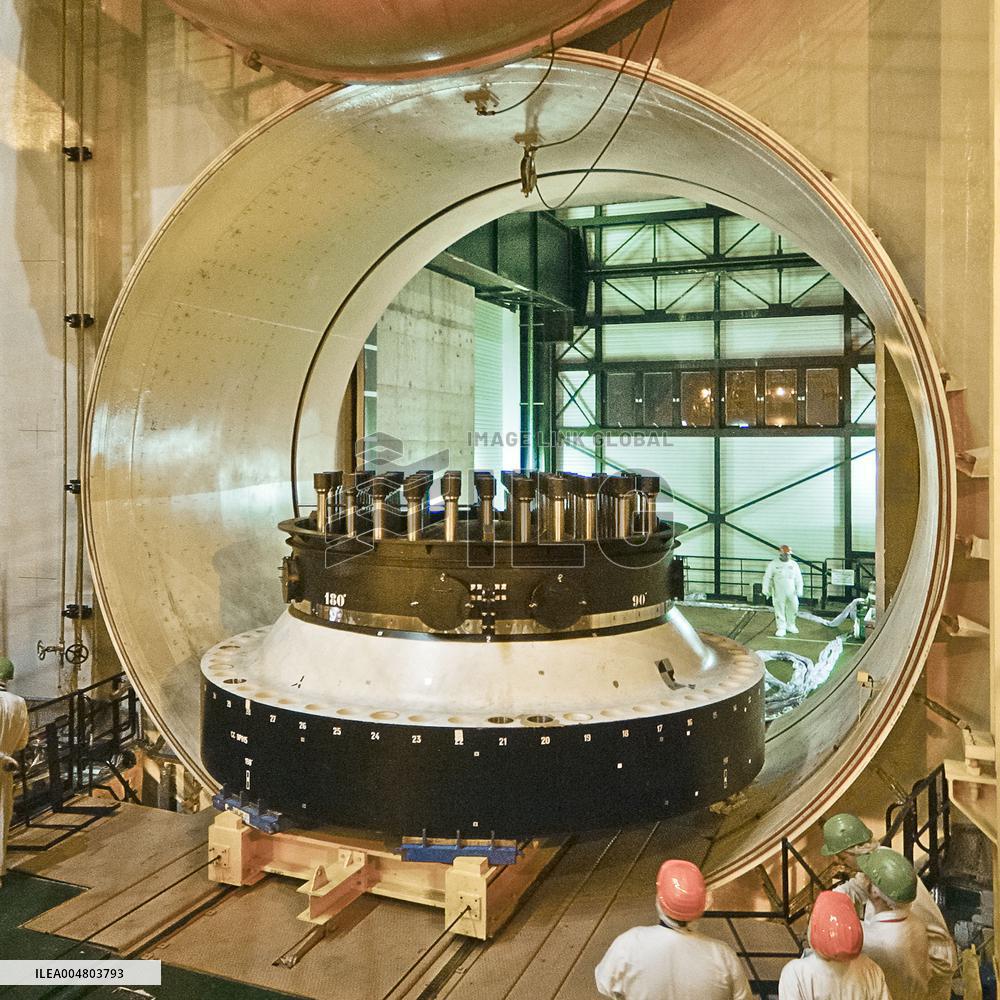 Illustration - Nuclear Power Plants