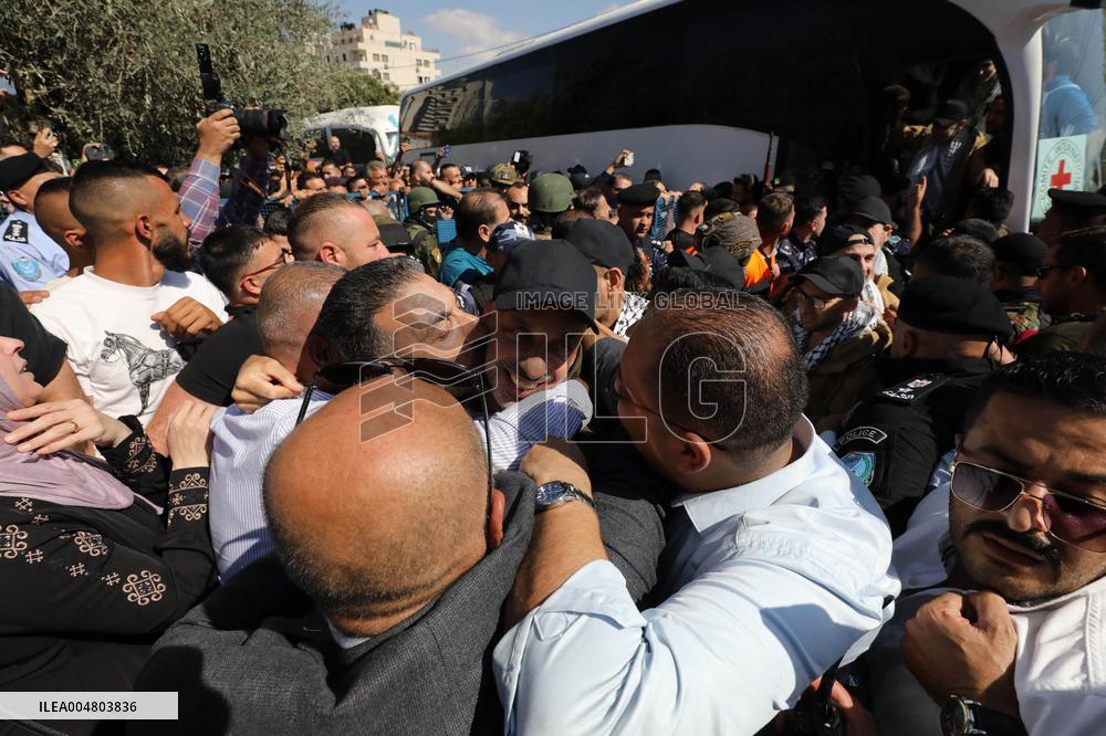 Prisoner Swap Between Israel And Hamas Under Way