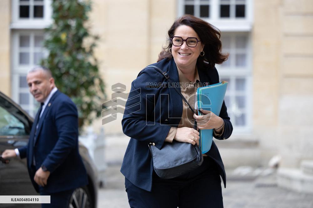 Meeting of newly-appointed ministers at Matignon - Paris