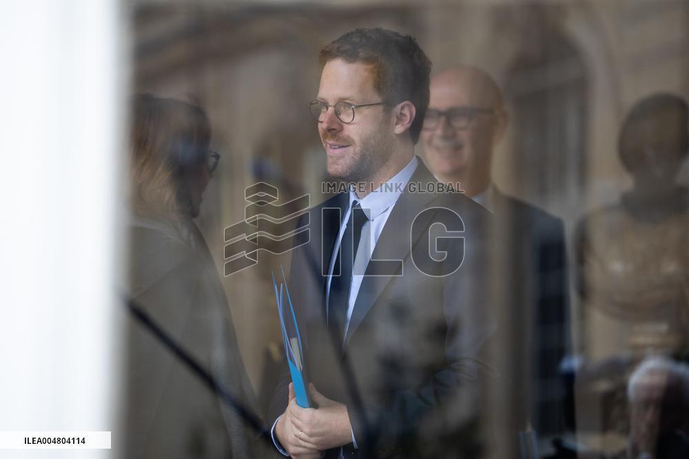 Meeting of newly-appointed ministers at Matignon - Paris