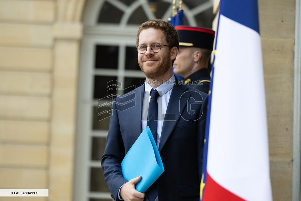 Meeting of newly-appointed ministers at Matignon - Paris