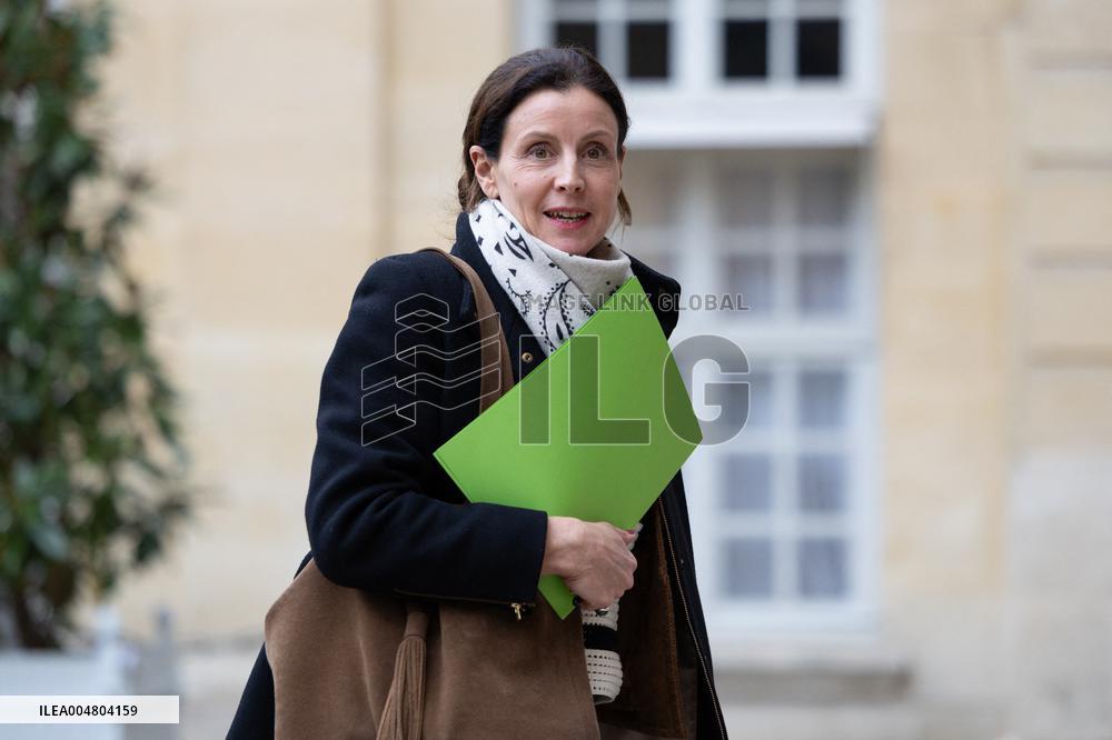 Meeting of newly-appointed ministers at Matignon - Paris