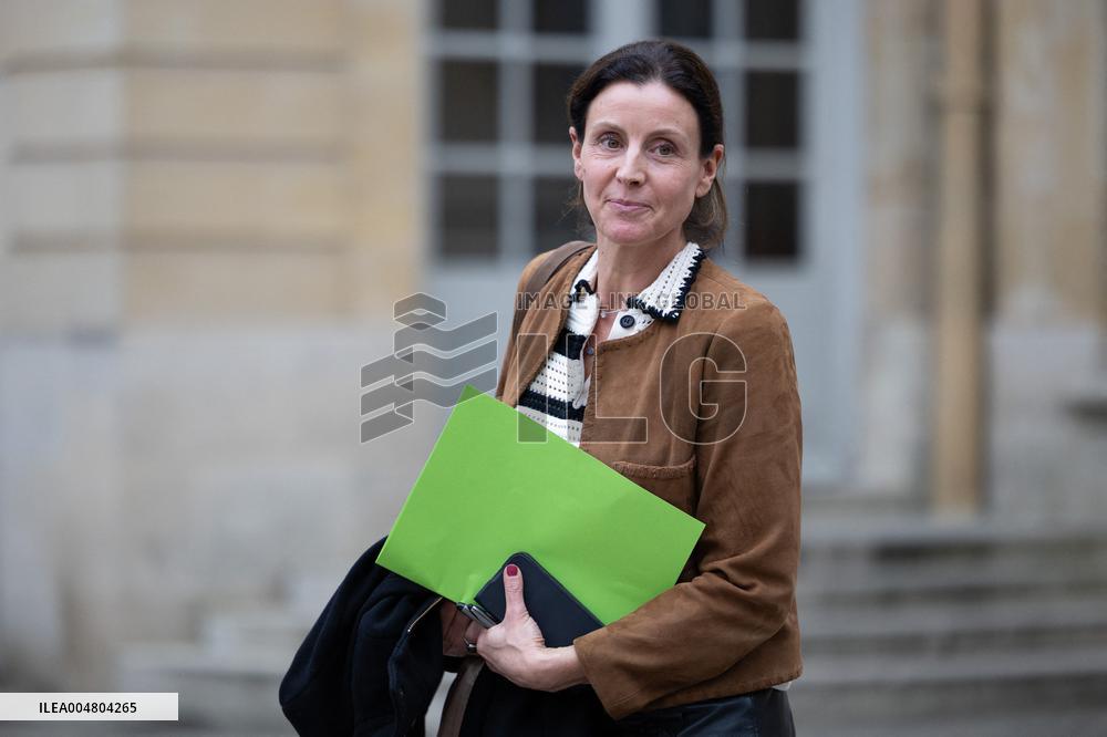 Meeting of newly-appointed ministers at Matignon - Paris