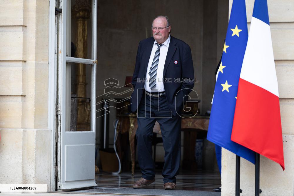 Meeting of newly-appointed ministers at Matignon - Paris