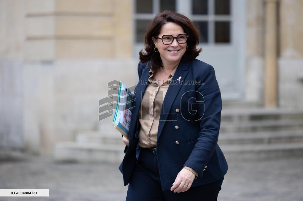Meeting of newly-appointed ministers at Matignon - Paris