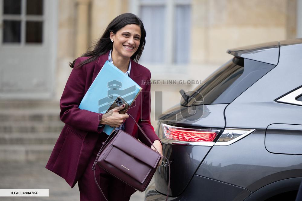Meeting of newly-appointed ministers at Matignon - Paris