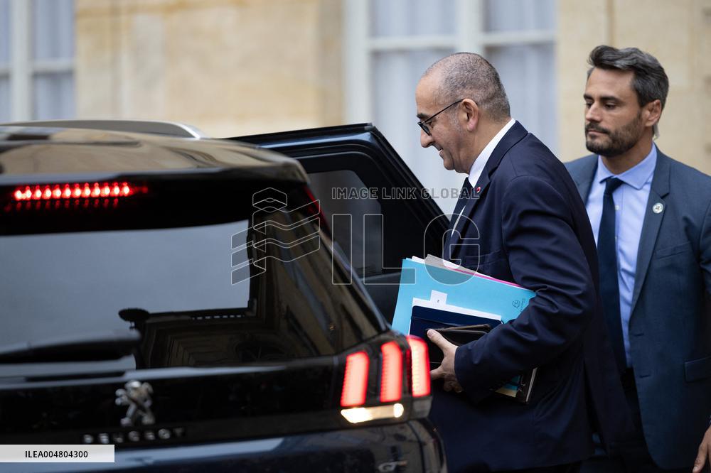 Meeting of newly-appointed ministers at Matignon - Paris