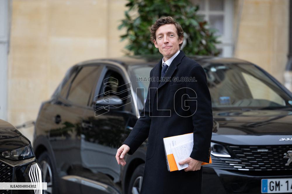 Meeting of newly-appointed ministers at Matignon - Paris