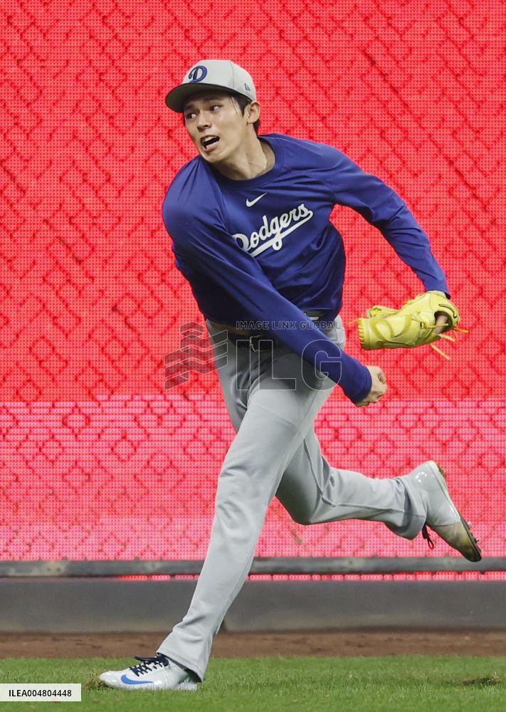 Baseball: Championship Series between Dodgers and Brewers