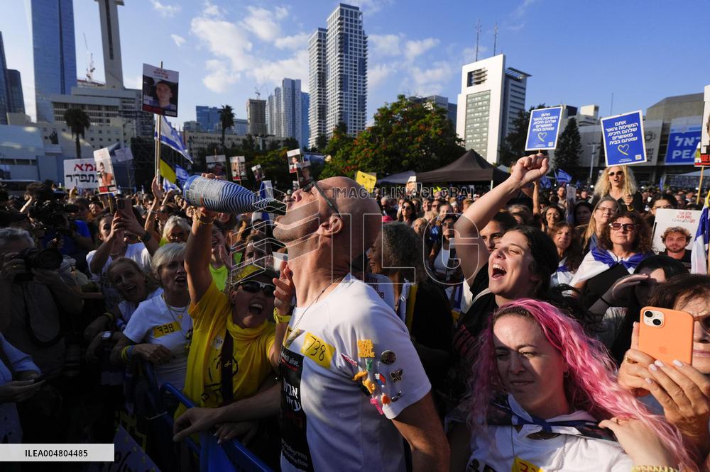 Israel-Hamas hostage handover