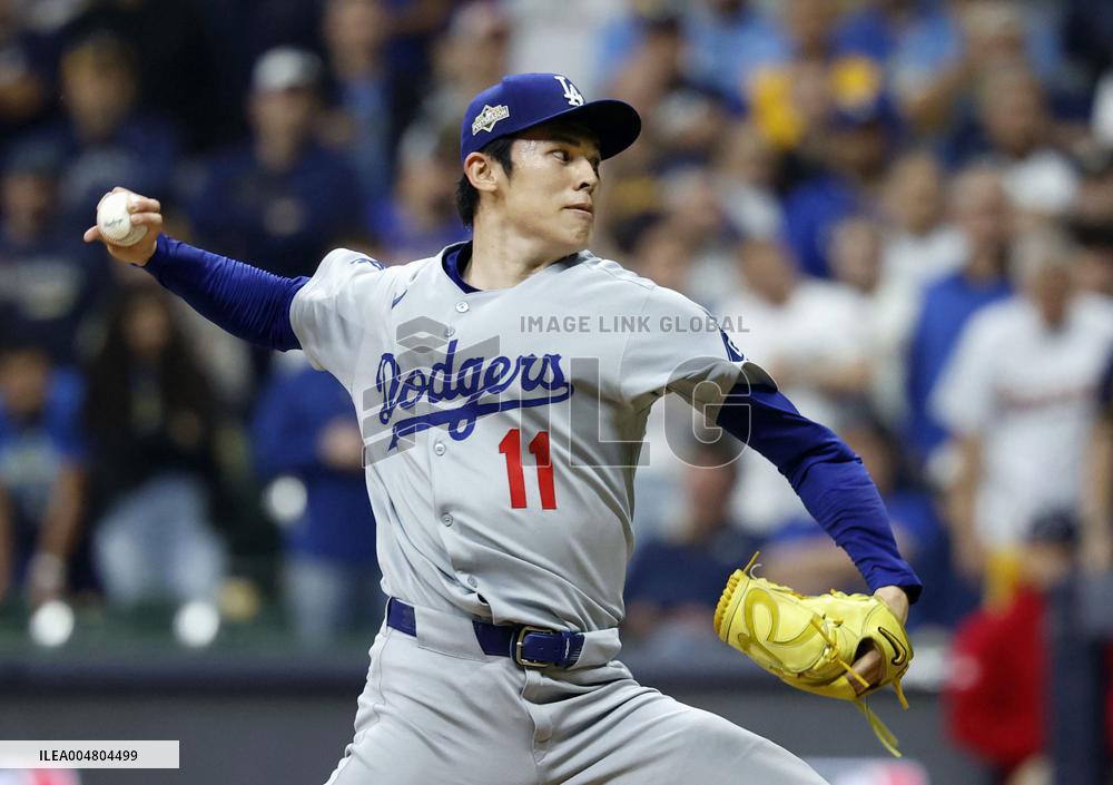 Baseball: Championship Series between Dodgers and Brewers