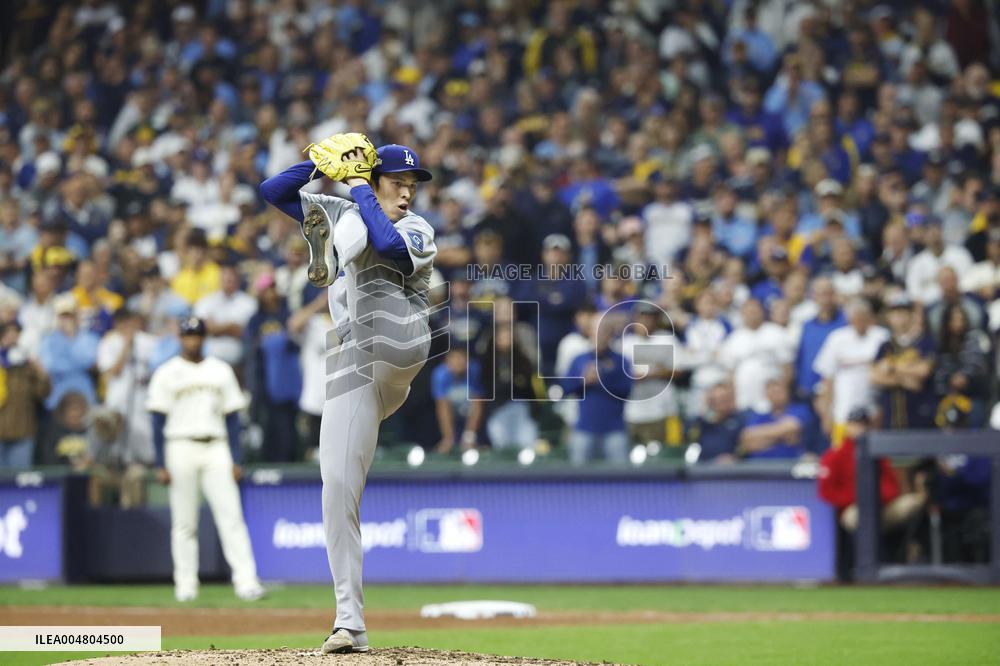 Baseball: Championship Series between Dodgers and Brewers