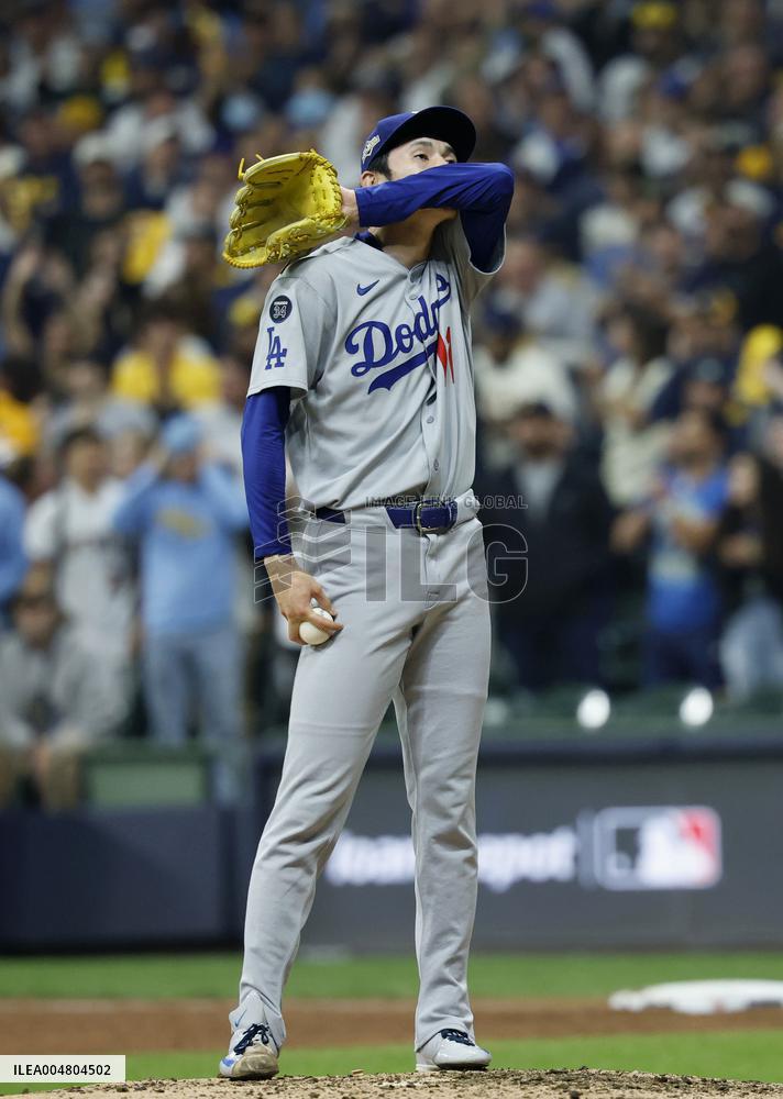Baseball: Championship Series between Dodgers and Brewers