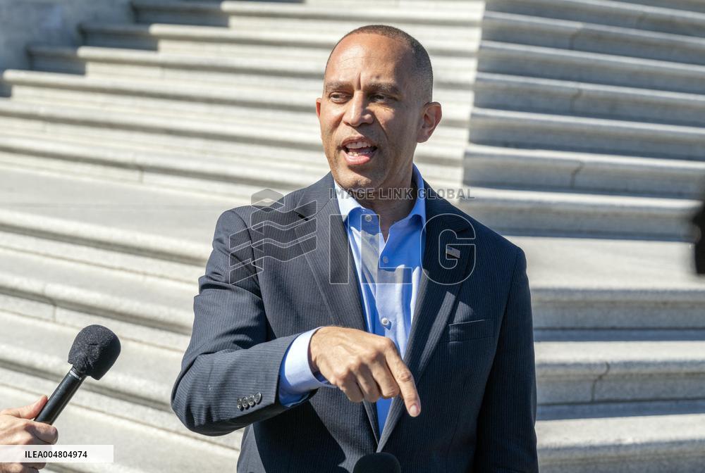 Leader Jeffries Press Conference