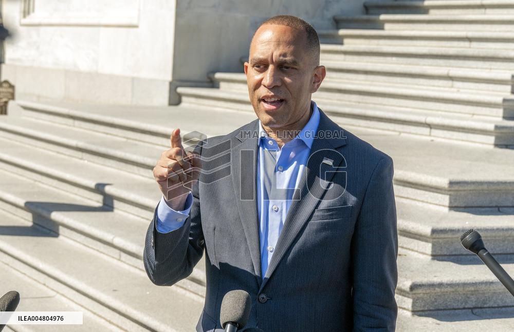 Leader Jeffries Press Conference