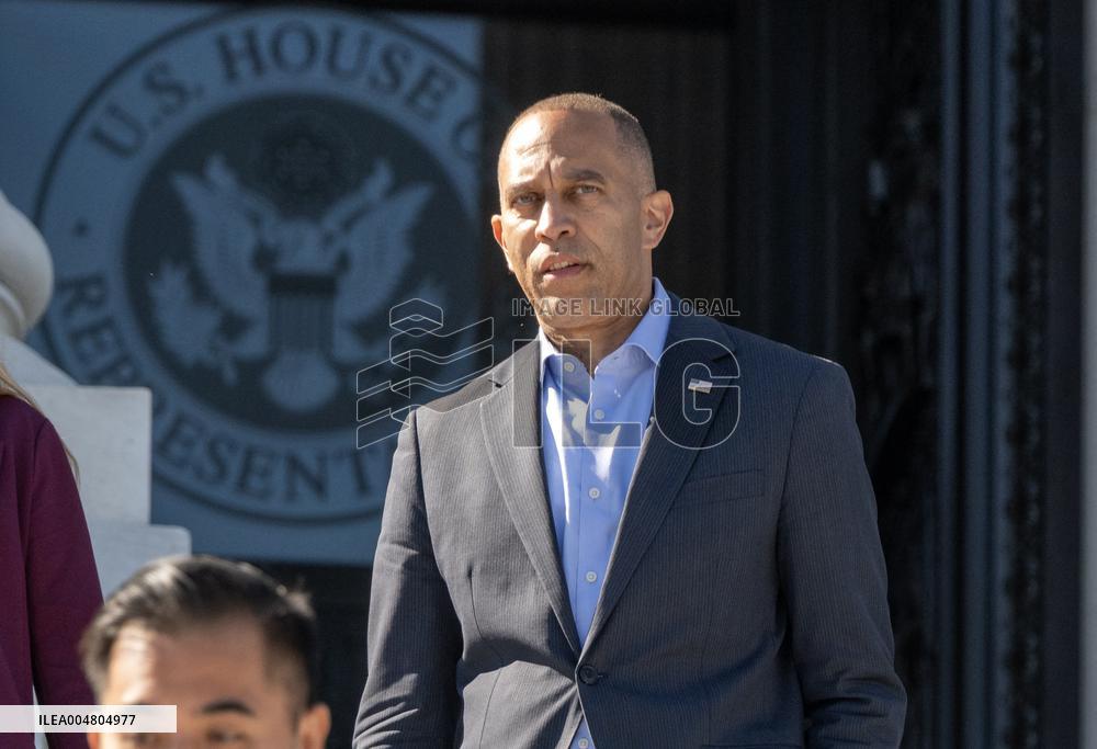 Leader Jeffries Press Conference