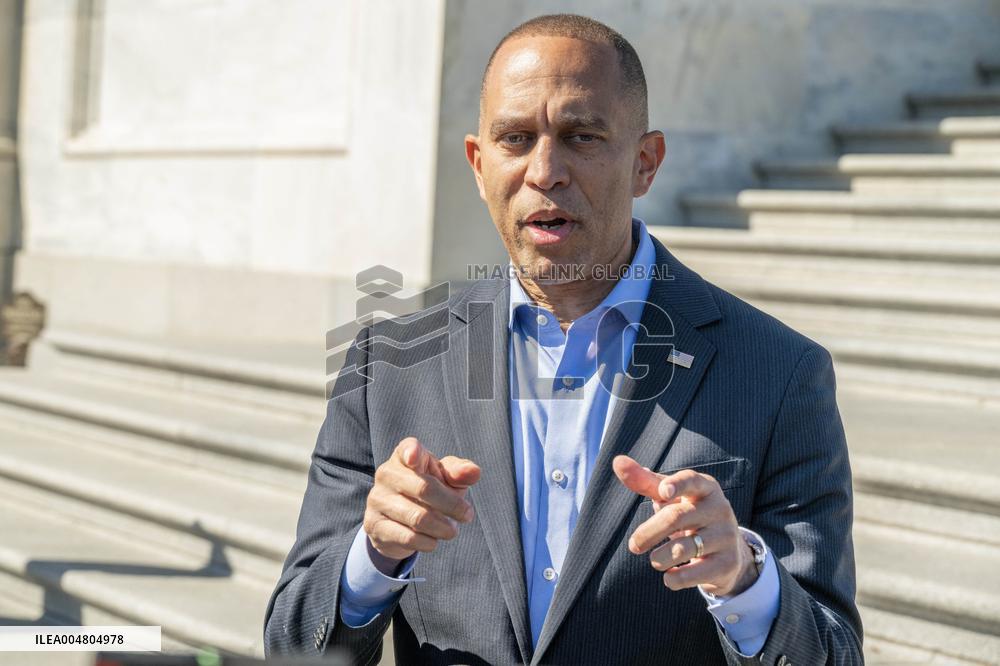 Leader Jeffries Press Conference