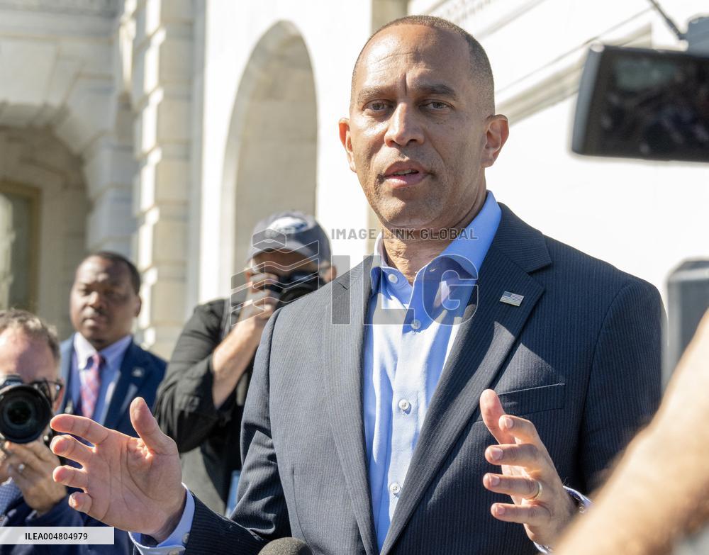 Leader Jeffries Press Conference