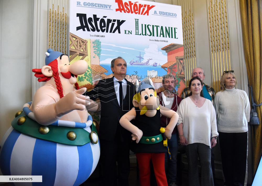Asterix En Lusitanie Press Conference - Paris