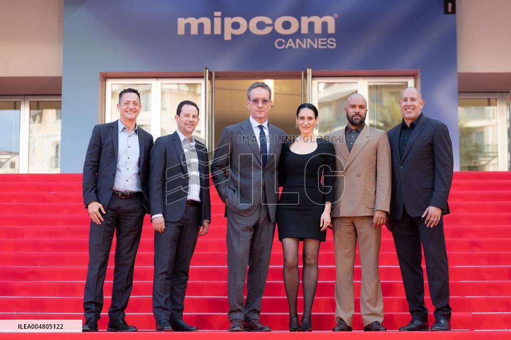 Mipcom 2025 - The Miniature Wife Photocall