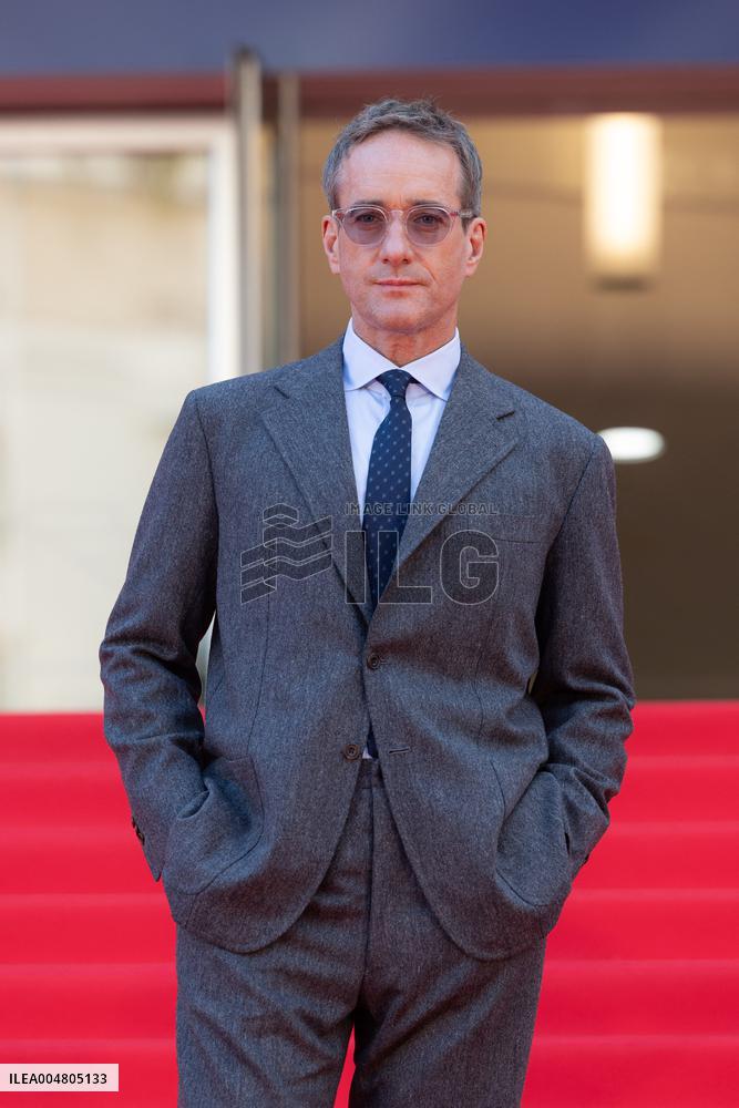 Mipcom 2025 - The Miniature Wife Photocall