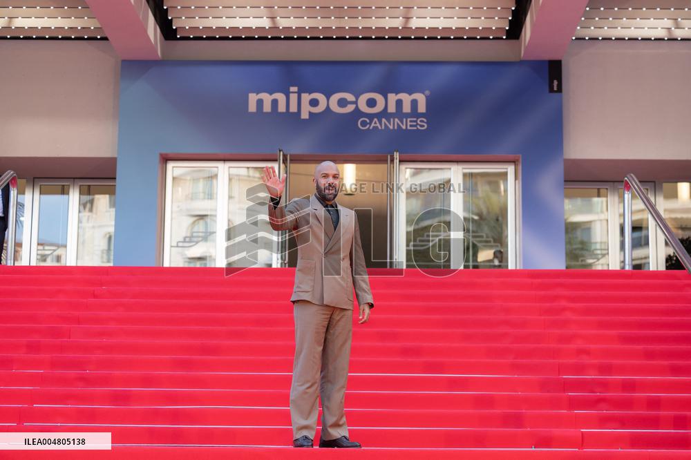 Mipcom 2025 - The Miniature Wife Photocall