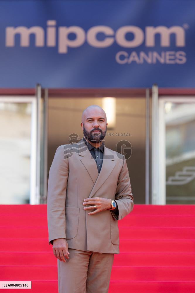Mipcom 2025 - The Miniature Wife Photocall