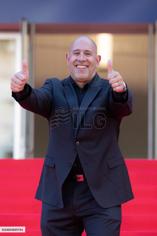 Mipcom 2025 - The Miniature Wife Photocall