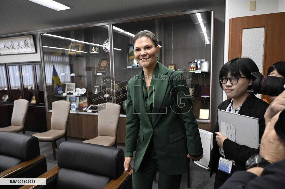CROWN PRINCESS IN TOKYO
