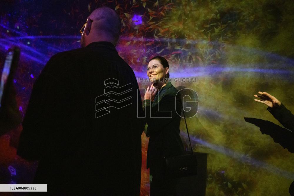 CROWN PRINCESS IN TOKYO