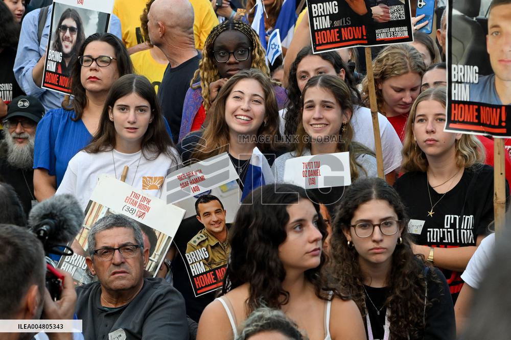 Hostage Release Celebration - Tel Aviv