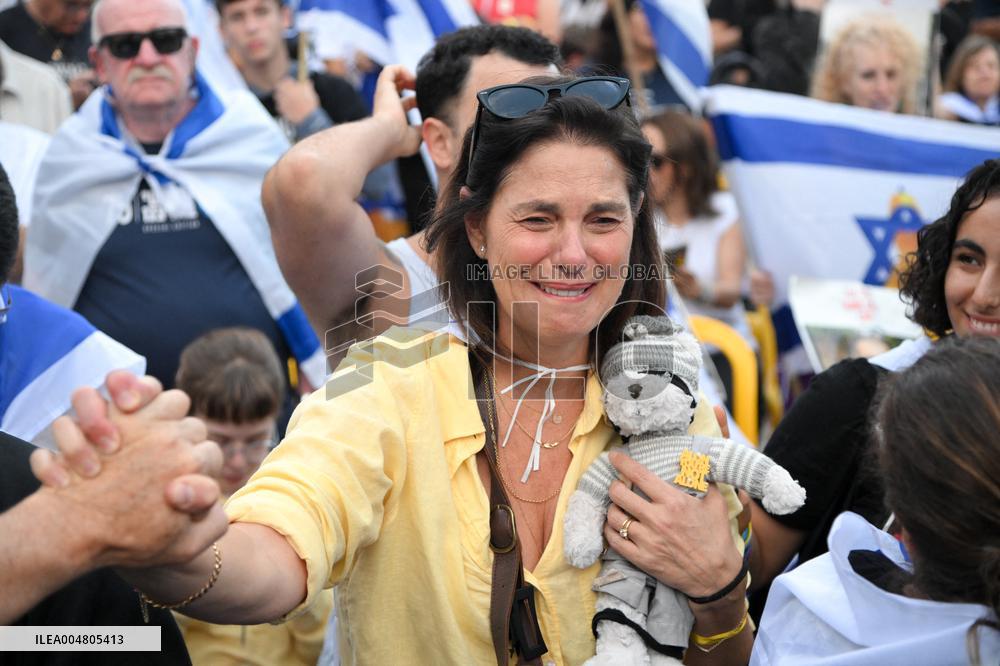 Hostage Release Celebration - Tel Aviv