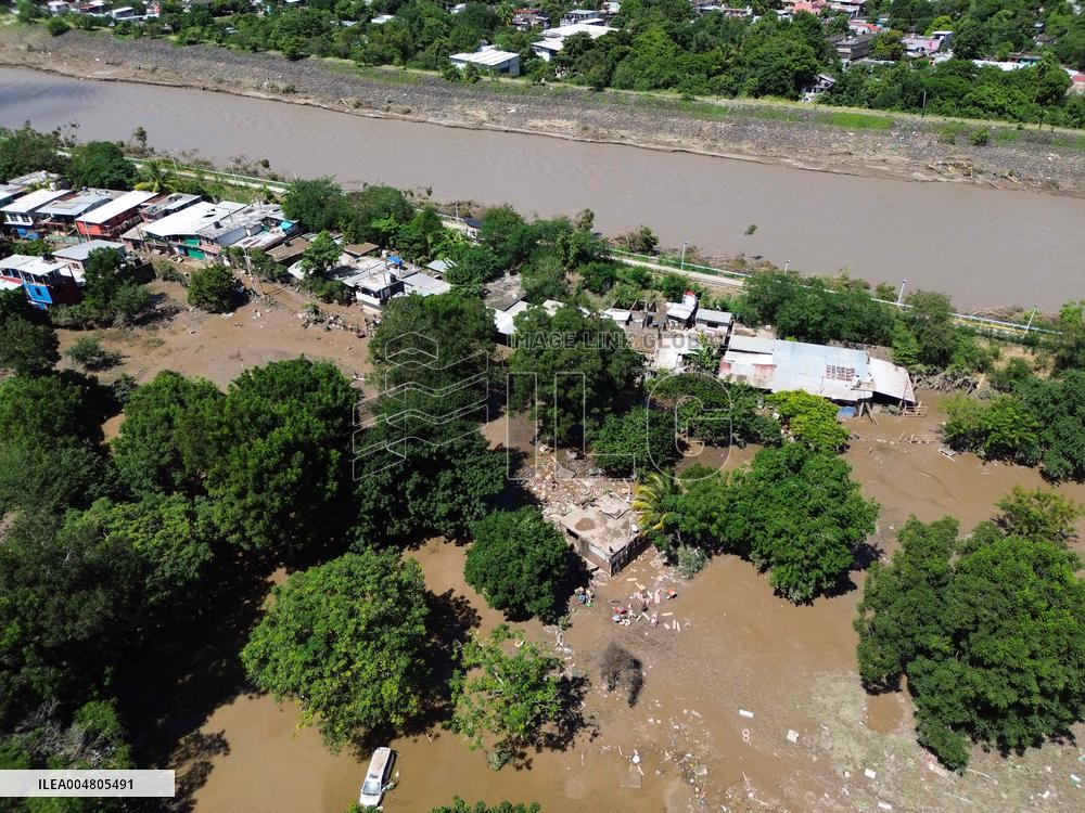 Mexico Floods Leave at Least 64 Dead and 65 Missing