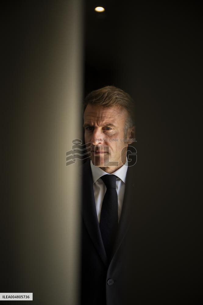 French President Macron Waits for Palestinian President Mahmoud Abbas at the Gaza Peace Summit - Sharm el-Sheikh