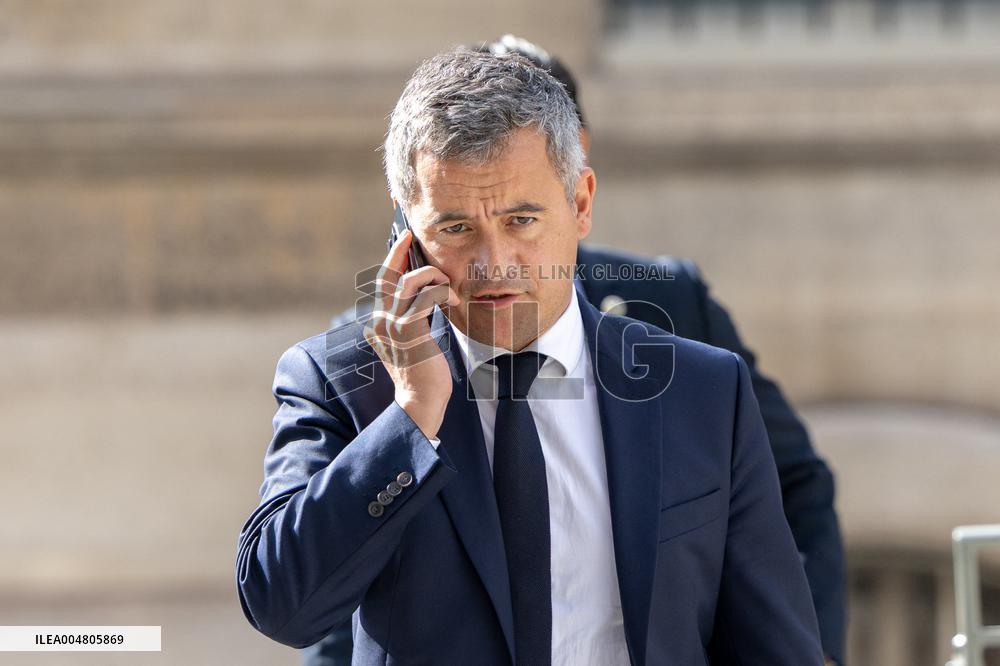 Ministers leaves the Elysee Palace for the Council of Ministers - Paris AJ