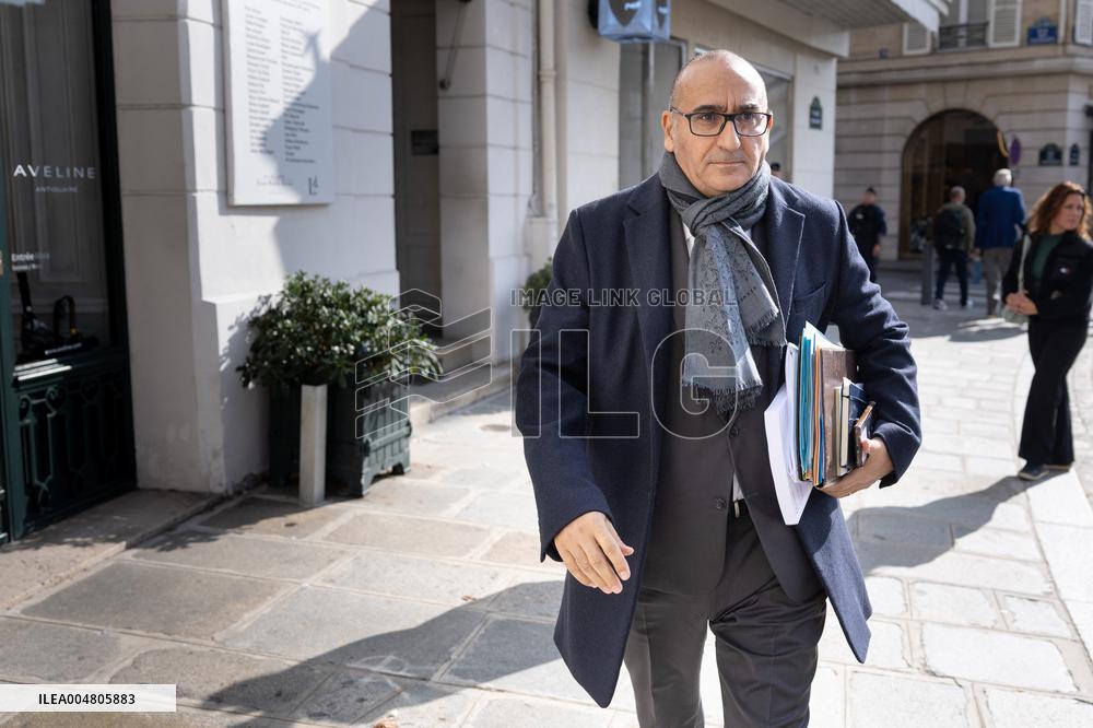 Ministers leaves the Elysee Palace for the Council of Ministers - Paris AJ