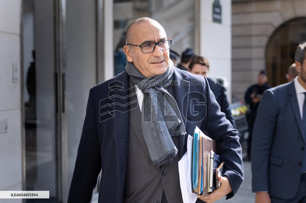 Ministers leaves the Elysee Palace for the Council of Ministers - Paris AJ