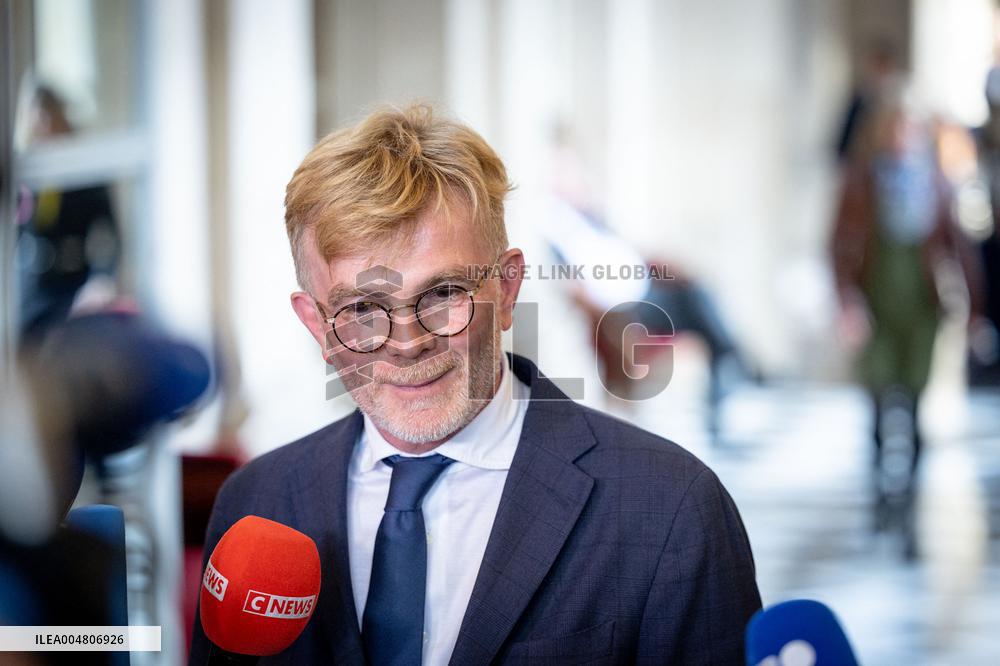 Press Briefing After the French PM's General Policy Statement - Paris AJ