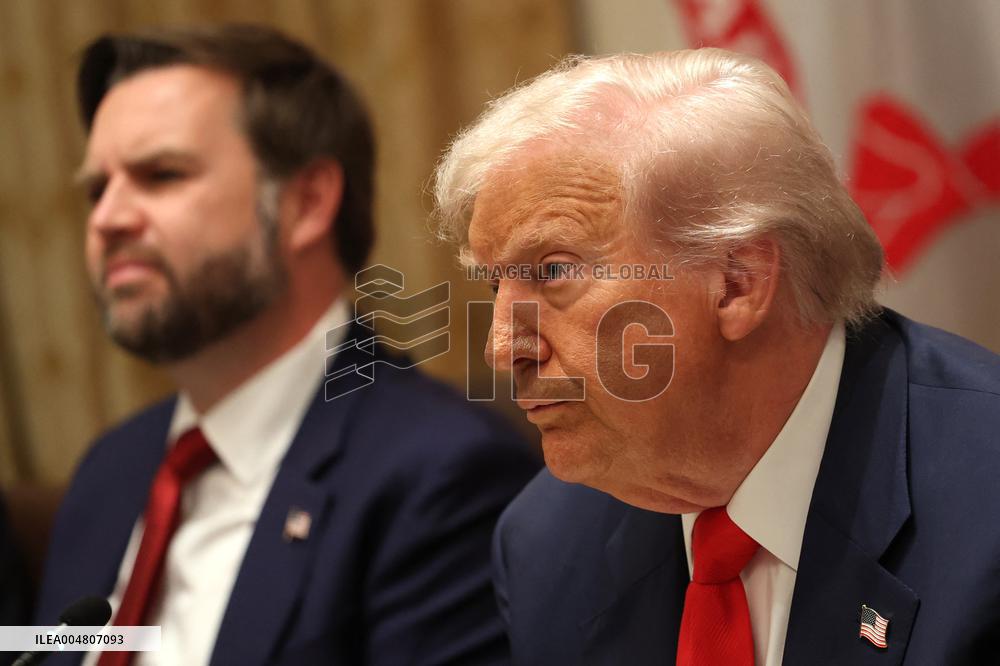 Trump Hosts a bilateral lunch with President Javier Gerardo Milei of Argentina