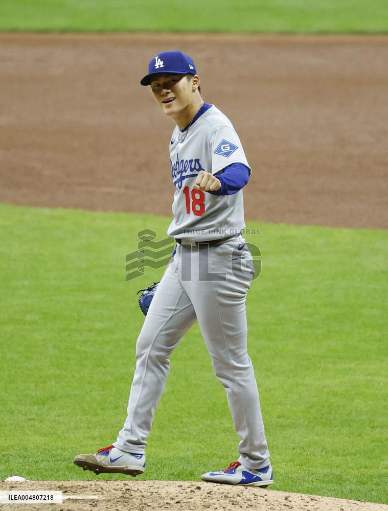 Baseball: Championship Series between Dodgers and Brewers