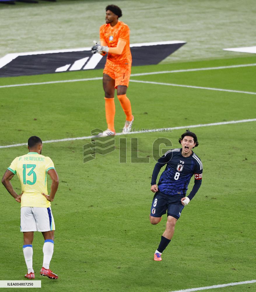 Football: Friendly between Japan and Brazil