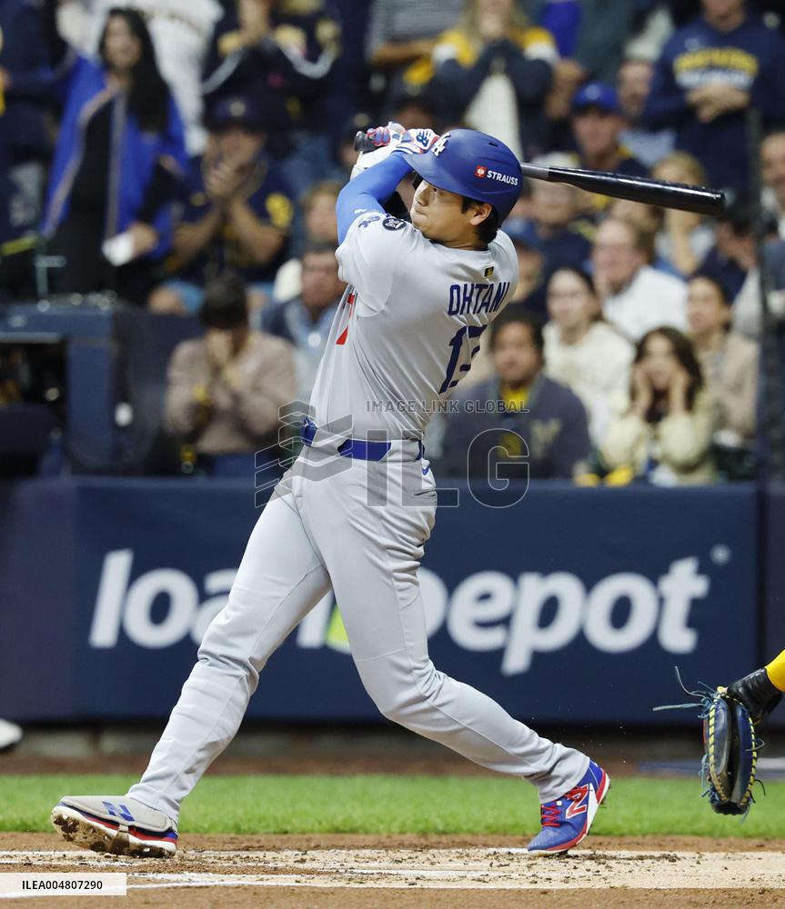 Baseball: Championship Series between Dodgers and Brewers
