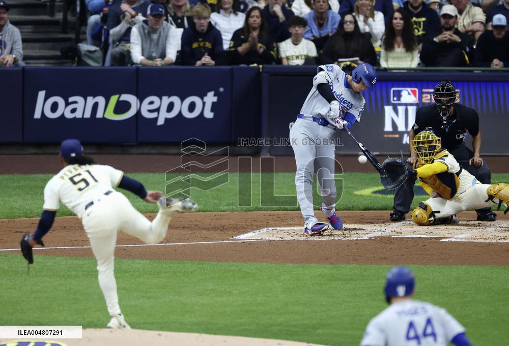 Baseball: Championship Series between Dodgers and Brewers