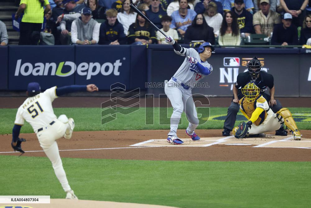 Baseball: Championship Series between Dodgers and Brewers