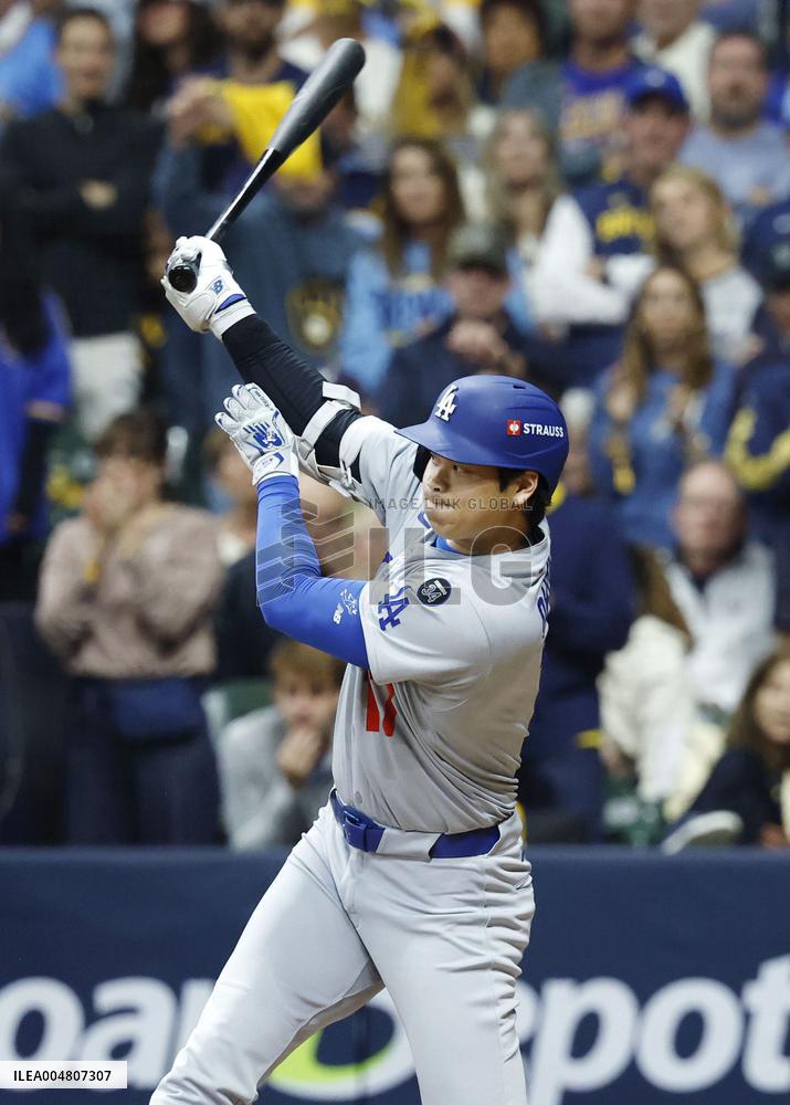 Baseball: Championship Series between Dodgers and Brewers