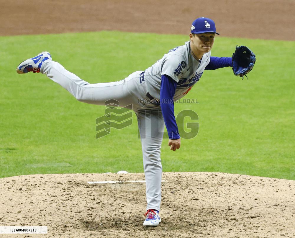 Baseball: Championship Series between Dodgers and Brewers