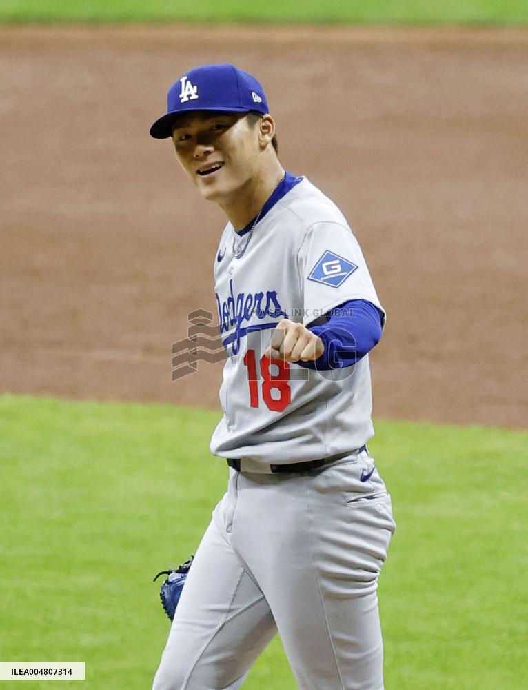 Baseball: Championship Series between Dodgers and Brewers