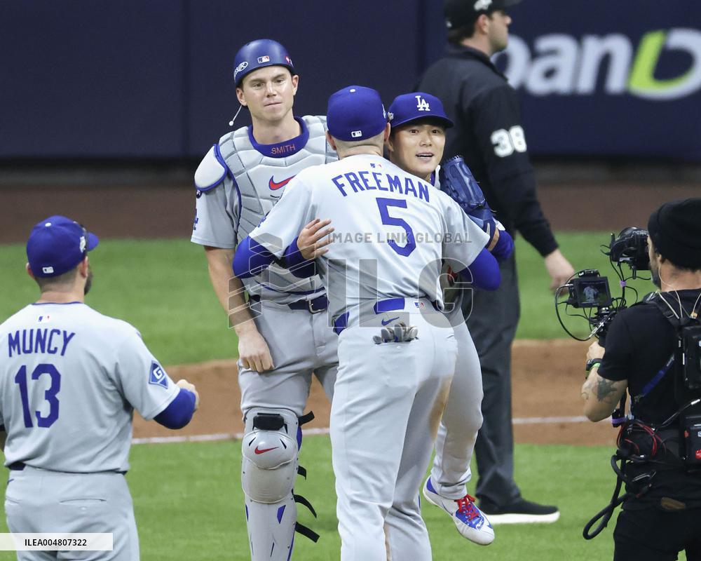 Baseball: Championship Series between Dodgers and Brewers