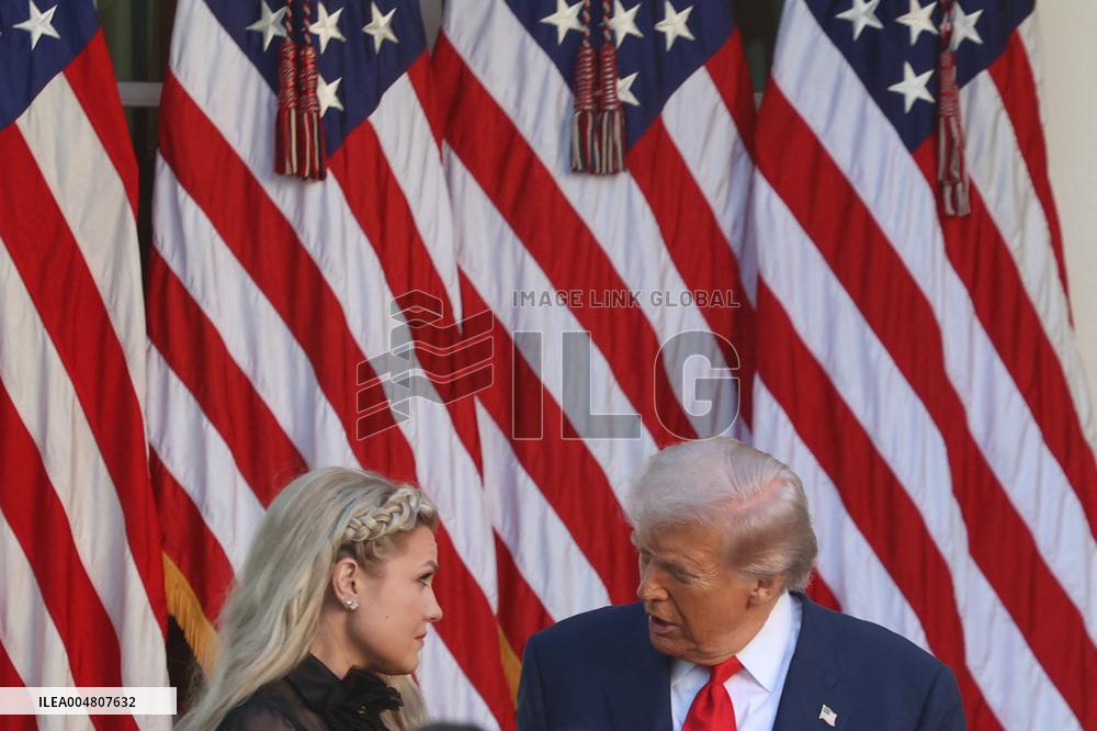 Trump Hosts a bilateral lunch with President Javier Gerardo Milei of Argentina
